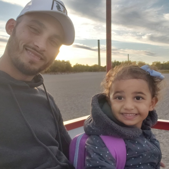 Meet your Posher, Ameen - Picture 1 of 1